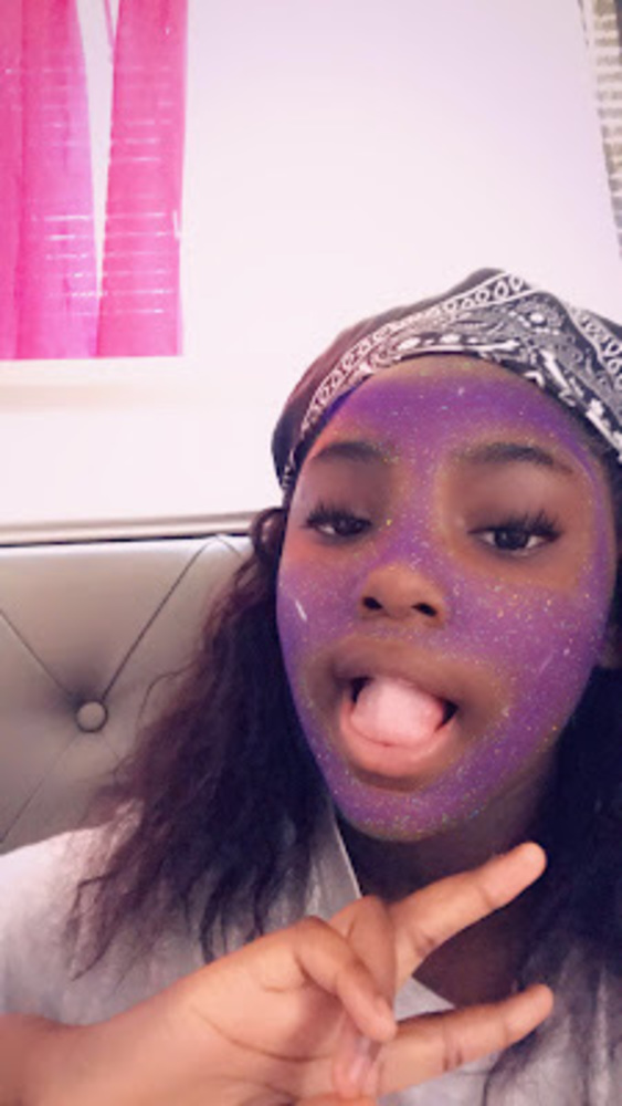 Meet your Posher, Latonya